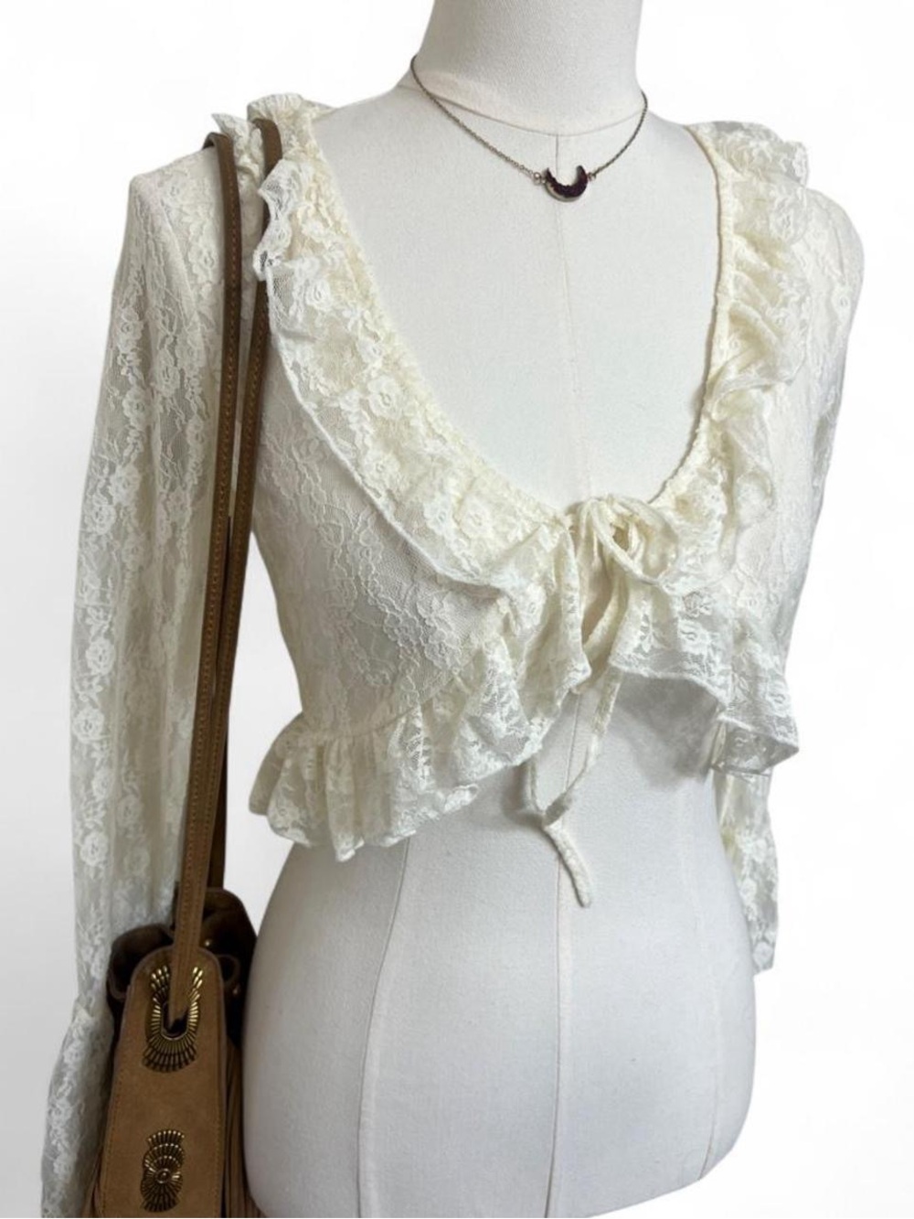 NWT creamy white floral lace long bell sleeves crop top boho romantic cottage